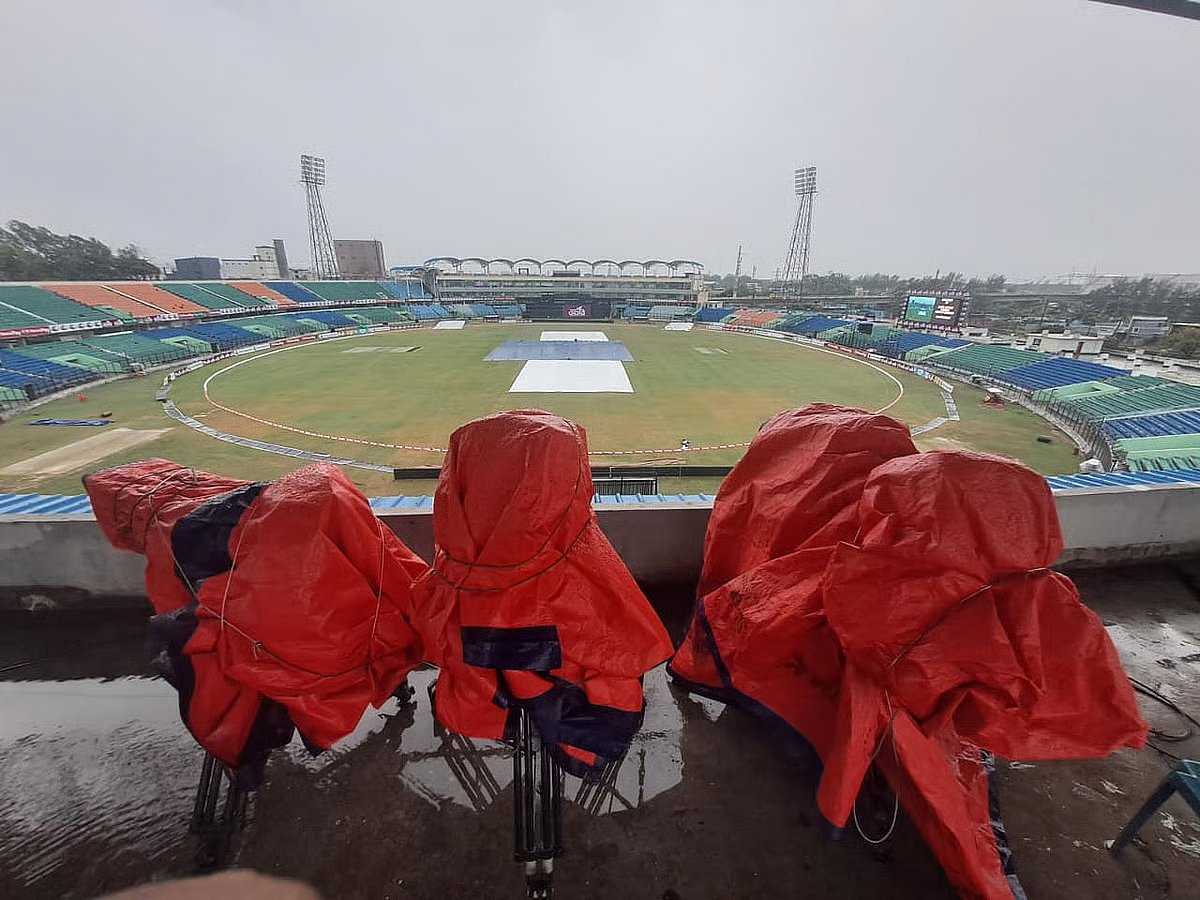 Cameras are covered with cloths to protect from rainwater at Bir Shrestha Shaheed Flight Lieutenant Matiur Rahman Stadium in Chattogram on 29 April 2026