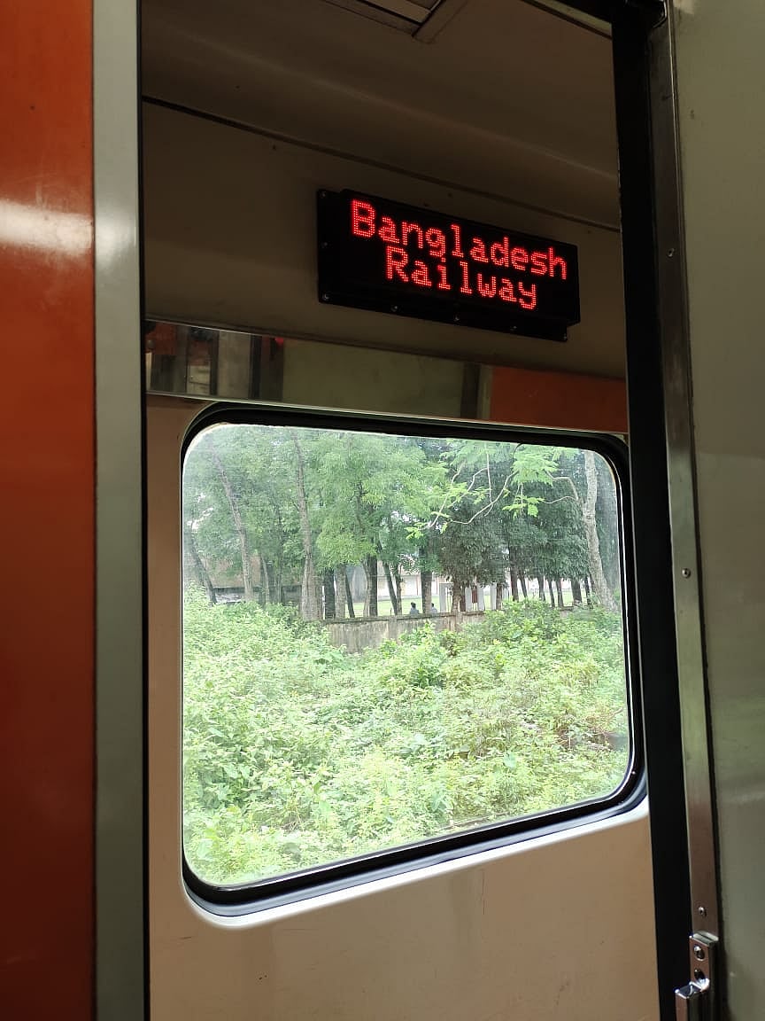 A glimpse through the train window
