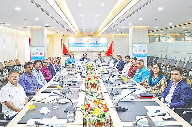 Speakers at the roundtable discussion titled ‘Review of the Measles-Rubella (MR) Vaccination Campaign 2026 and Strengthening the Expanded Programme on Immunization (EPI).’ The event was held yesterday, Wednesday, at the Prothom Alo office in Karwan Bazar, of the capital