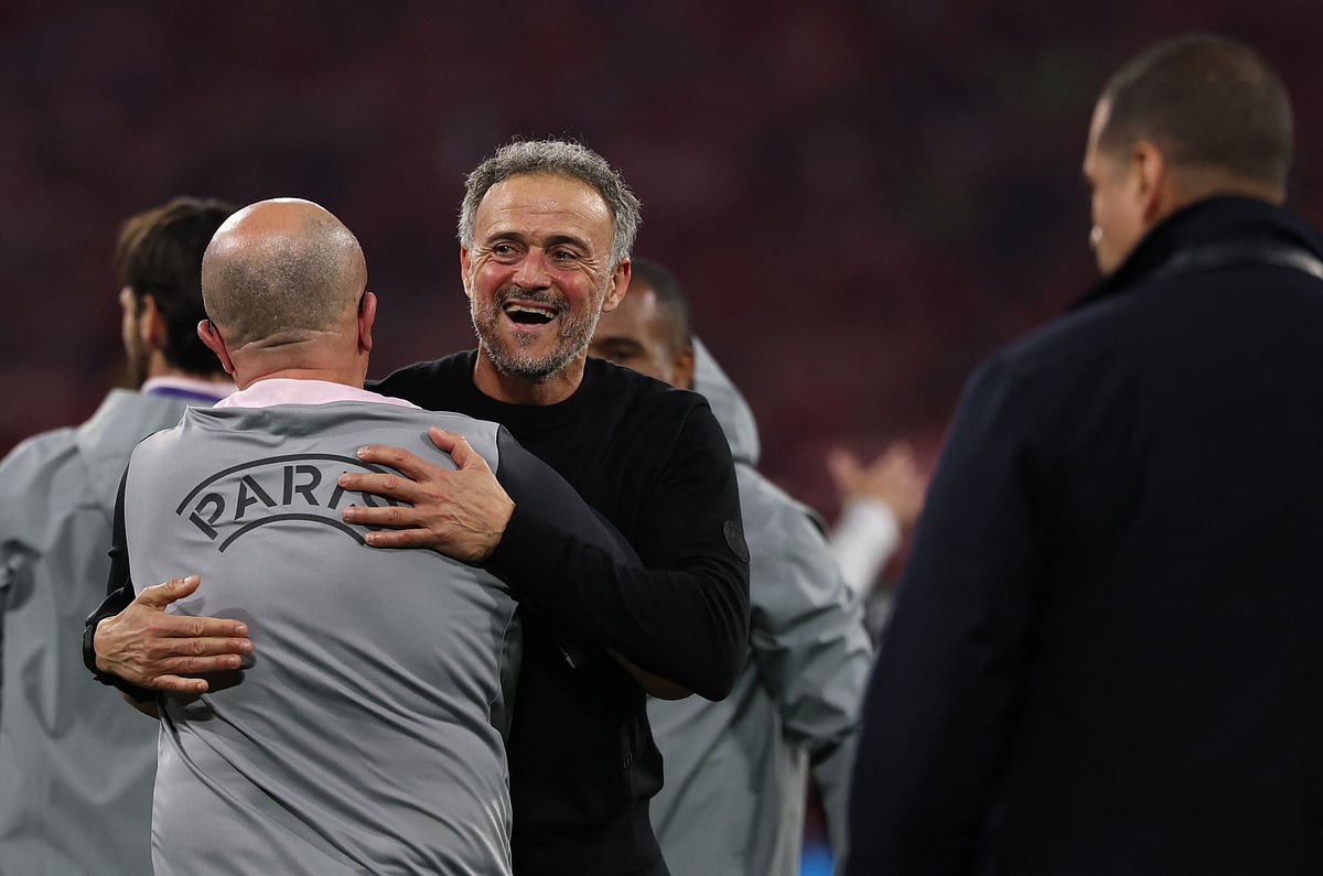 Paris Saint-Germain's Spanish head coach Luis Enrique celebrates (C) at the end of the UEFA Champions League second-leg, semi-final football match between FC Bayern Munich and Paris Saint-Germain (PSG) in Munich, southern Germany on 6 May, 2026.