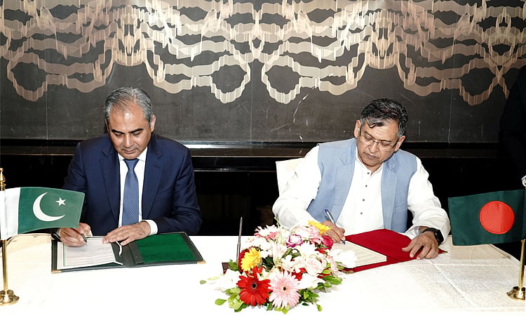 Bangladesh’s Home Affairs Adviser Salahuddin Ahmed and Pakistan’s Interior Minister Syed Mohsin Raza Naqvi signed a MoU on 7 May 2026.