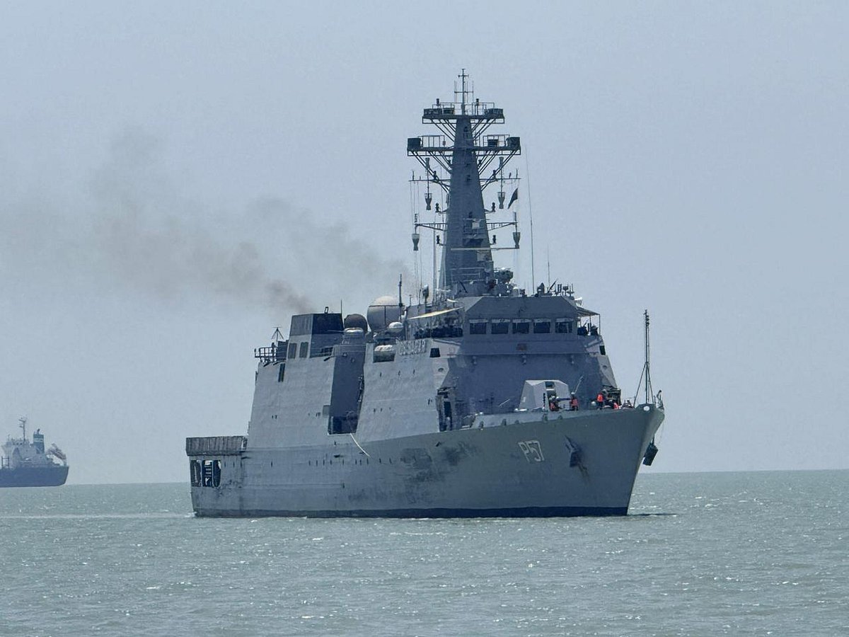 Indian naval ship IOS Sagar