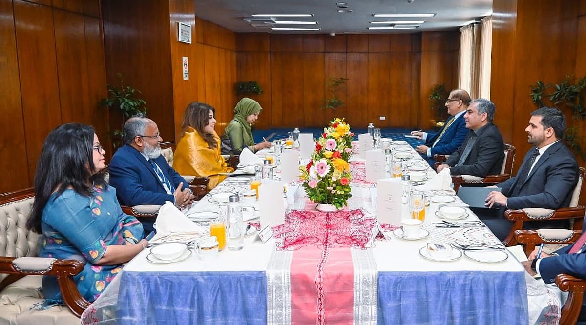 State Minister for Foreign Affairs Shama Obaed  Islam met the visiting Pakistan''s Minister for Interior and Narcotics Control Syed Mohsin Raza Naqvi