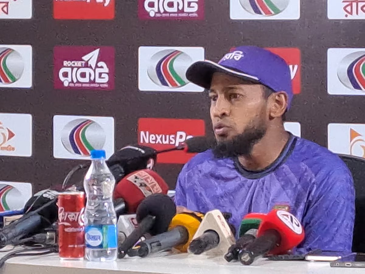 Mushfiqur Rahim speaks at a press conference at Sylhet International Stadium on 15 May 2026.