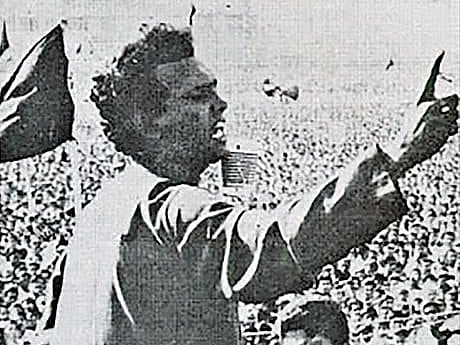 Tofail Ahmed addresses a rally during the 1969 Mass Upsurge