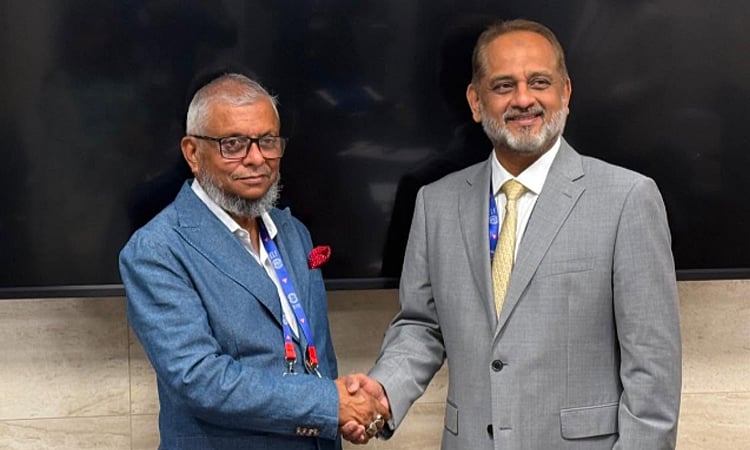Bangladesh’s Minister for Labour and Employment and Expatriates’ Welfare and Overseas Employment Ariful Haque Chowdhury and Mauritius’ Minister of Labour, Muhammad Reza Cassam Uteem, held a meeting today on the sidelines of the 114th ILC in Geneva.