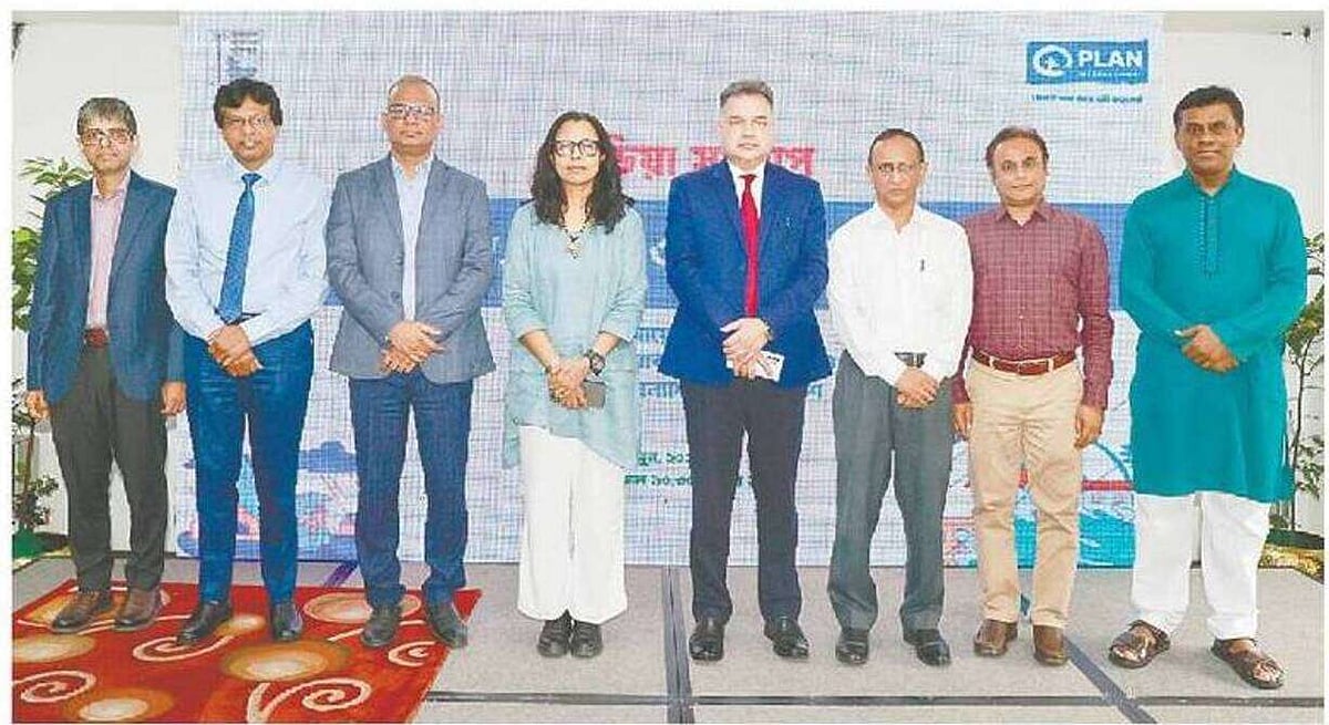 Guests at a media dialogue titled “Weather, Disasters and Public Interest Journalism” held at the Pan Pacific Sonargaon Hotel in Dhaka on 11 June 2026