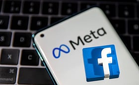 Facebook and Messenger Experience Outage, Disrupting Users