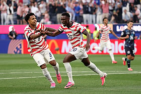 USA Leads Paraguay 2-0 in FIFA World Cup 2026 Group D Match