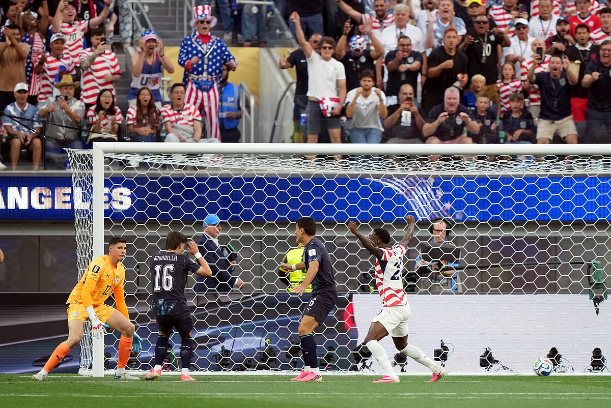 Football - FIFA World Cup 2026 - Group D - United States v Paraguay - Los Angeles Stadium, Inglewood, California, U.S. - June 12, 2026 Paraguay's Damian Bobadilla scores United States' first with an own goal 