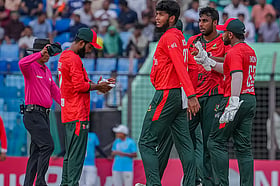 Connolly Propels Australia to Four-Wicket T20 Win Against Bangladesh