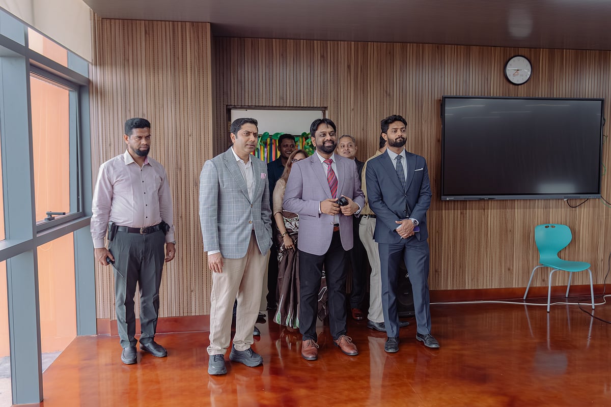 State Minister Bobby Hajjaj visits Glenrich Satarkul