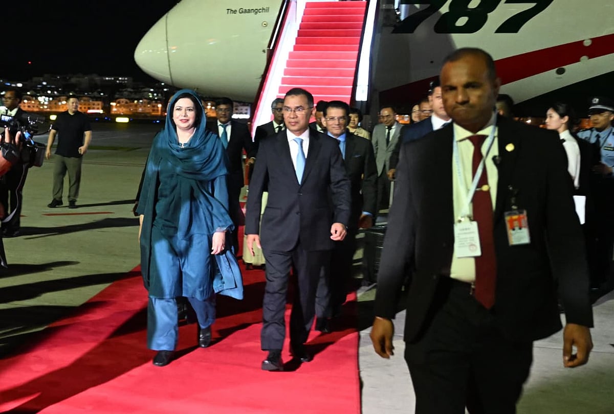 China gives a red carpet welcome to Bangladesh Prime Minister Tarique Rahman when he arrives in Dalian of Liaoning Province in China from Kuala Lumpur of Malaysia on the night of 22 June 2026