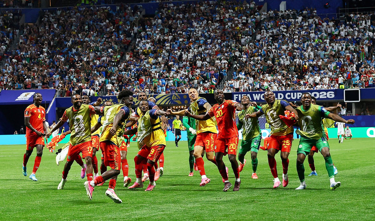 Football - FIFA World Cup 2026 - Group K - DR Congo v Uzbekistan - Atlanta Stadium, Atlanta, Georgia, U.S. - June 27, 2026
DR Congo's Yoane Wissa celebrates scoring their third goal with teammates