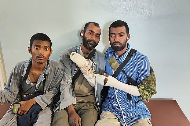 Ali Hasan Sohel of Goalanda, Rajbari, and several other Bangladeshis were allegedly taken to Russia with promises of company jobs but were later sent to Ukraine to fight in the war. Injured and receiving treatment at a medical camp in Ukraine are Ali Hasan Sohel, Palash Sheikh and Rajon.
