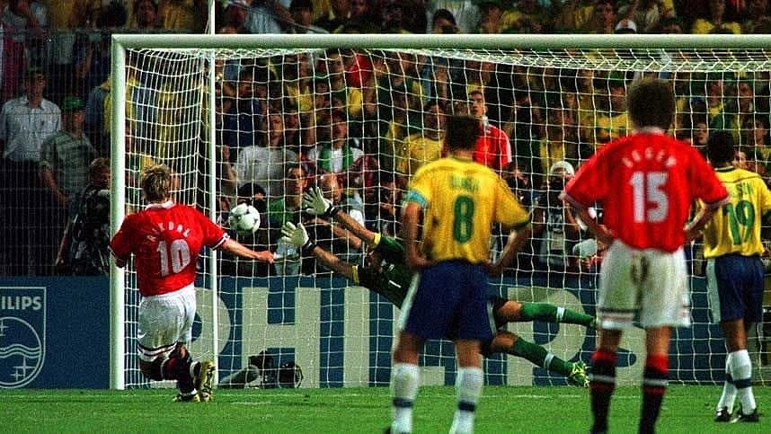 Kjetil Rekdal converted a late penalty to seal a famous victory against Brazil that sent Norway into the knockout stage of 1998 world Cup