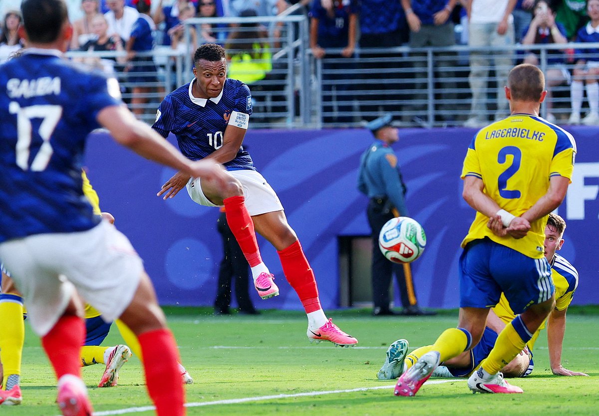 France's Kylian Mbappe scores their first goal against Sweden at New York New Jersey Stadium, East Rutherford, New Jersey, US on 30 June 30, 2026.