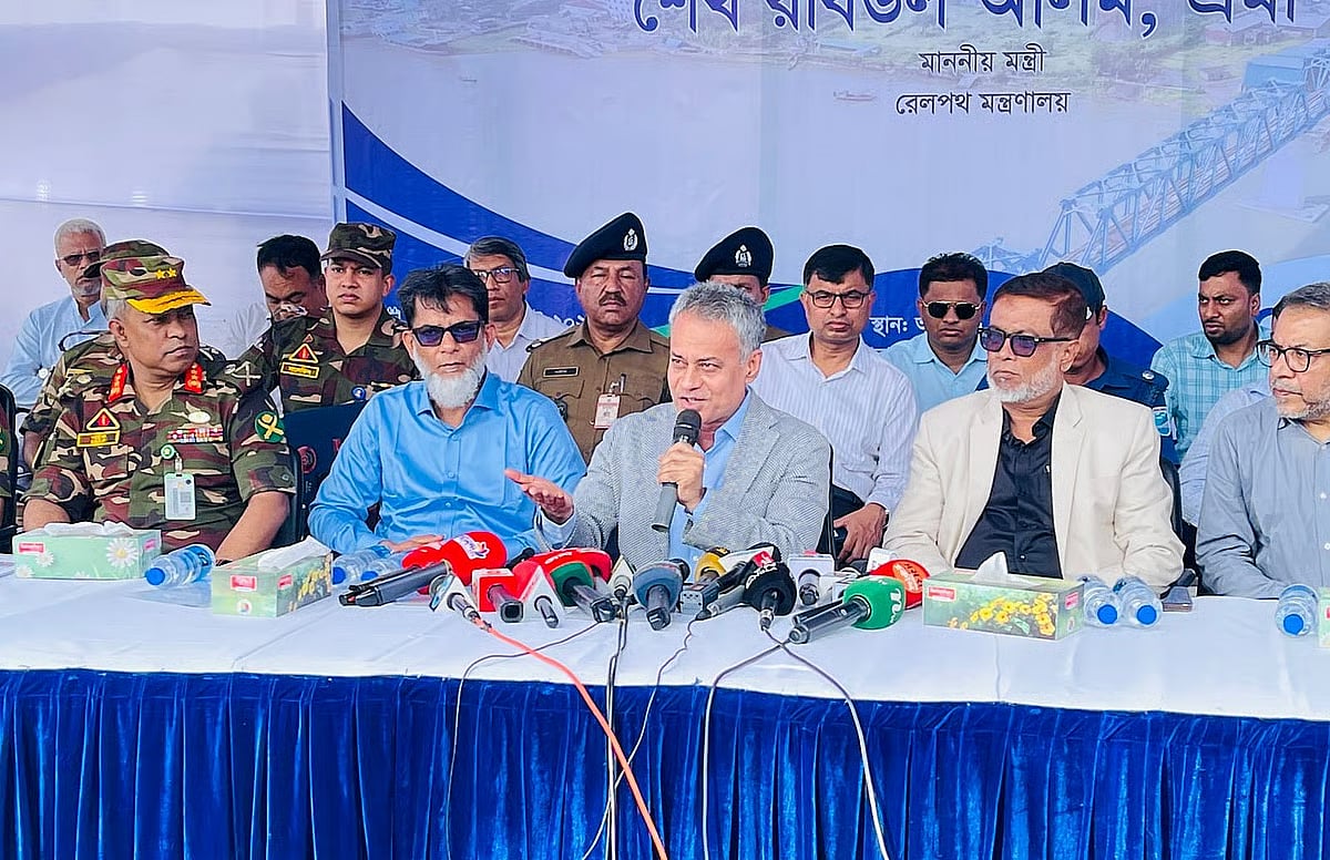 Railways Minister Shaikh Rabiul Alam speaks at a press briefing after inspecting the soil removal work beneath the viaduct of the Padma Bridge Rail Link project in Aliganj, Fatullah, Narayanganj, on 2 July 2026.