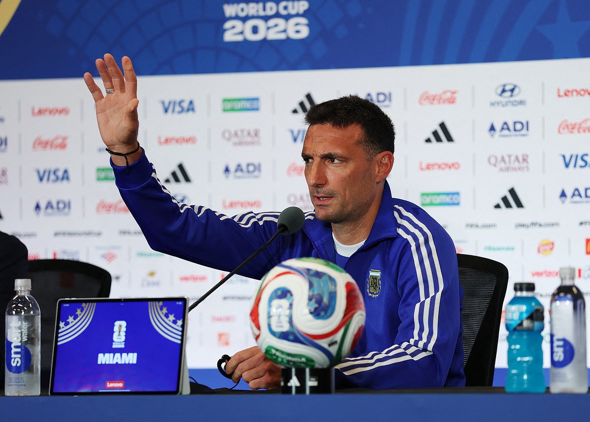 SOCCER-WORLDCUP-ARG-CPV/PREVIEW
