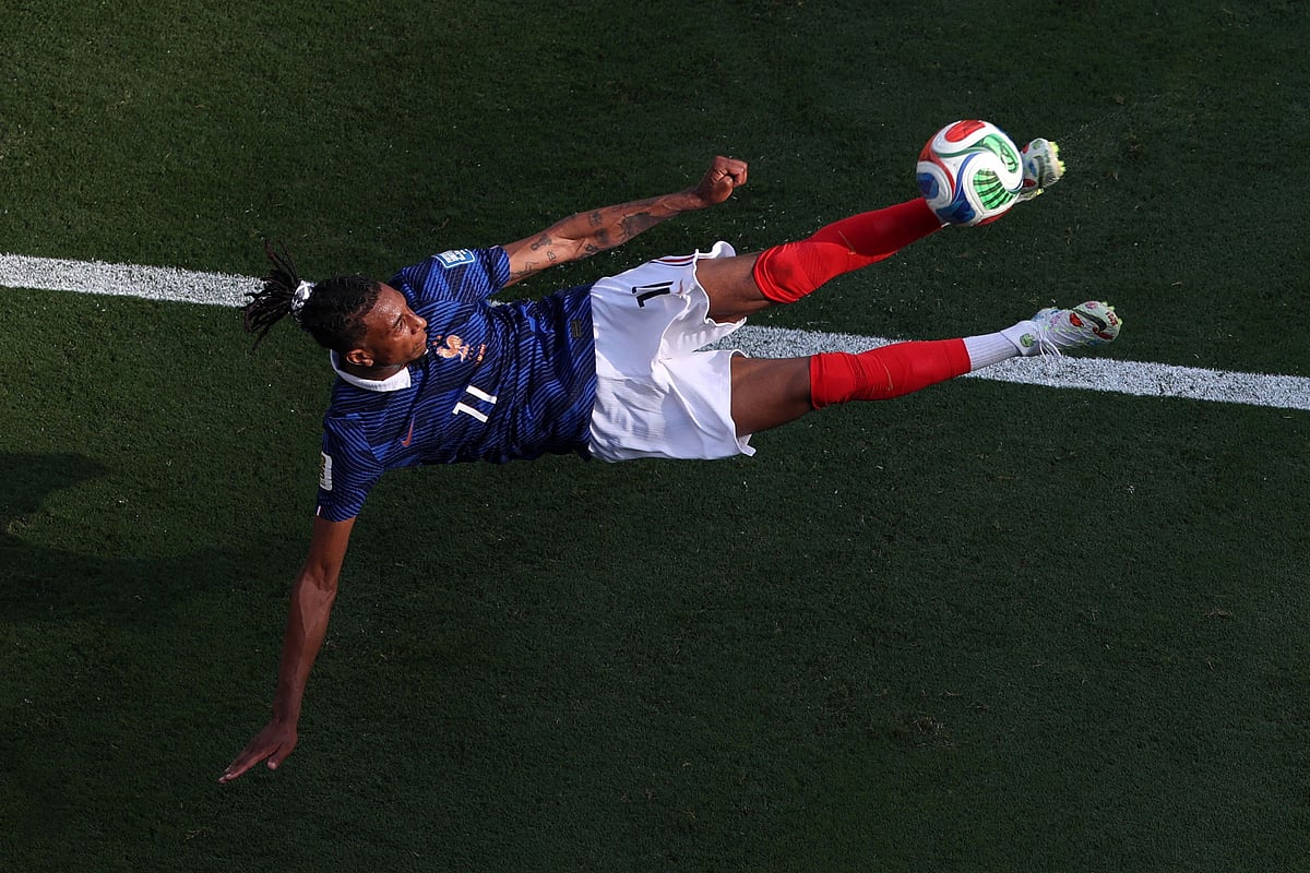 FOI-SOC-SPO-WCS-FRANCE-V-SWEDEN:-ROUND-OF-32-FIFA-WORLD-CUP-20