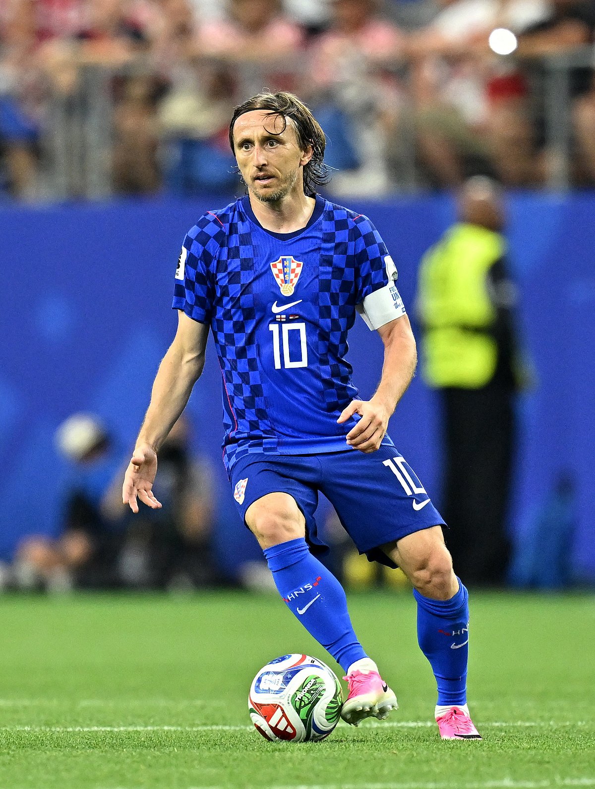 SOCCER-WORLDCUP-ENG-CRO/