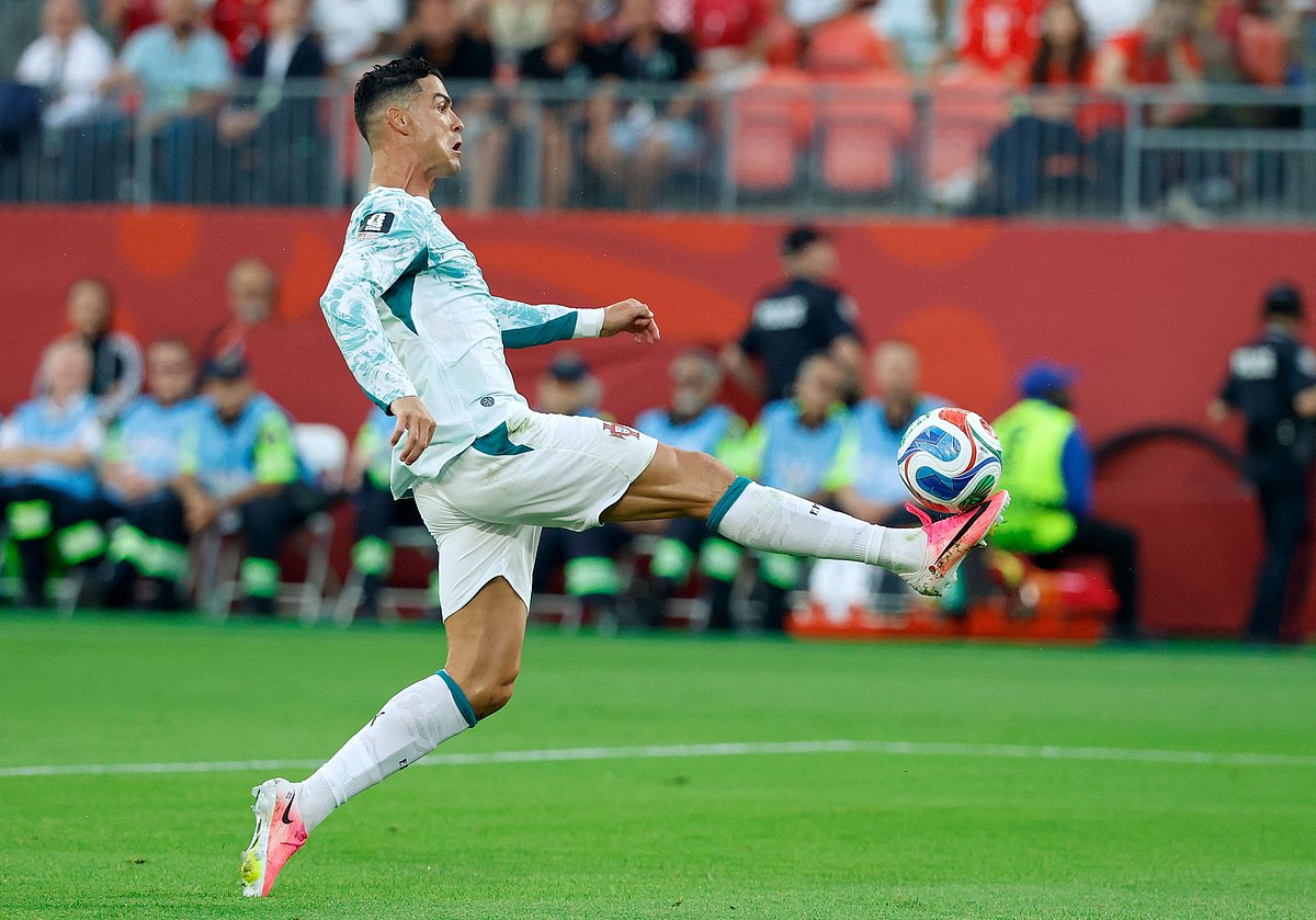 Portugal's forward #07 Cristiano Ronaldo controls the ball during the 2026 World Cup round of 32 football match between Portugal and Croatia at the Toronto Stadium in Toronto on July 2, 2026.
