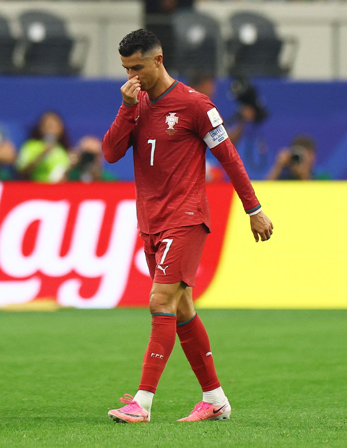 SOCCER-WORLDCUP-POR-ESP/