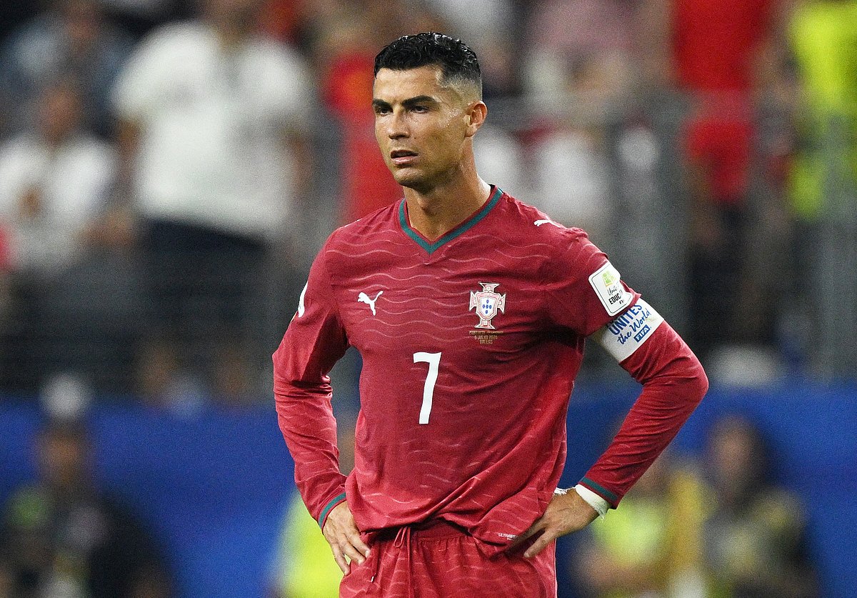 SOCCER-WORLDCUP-POR-ESP/