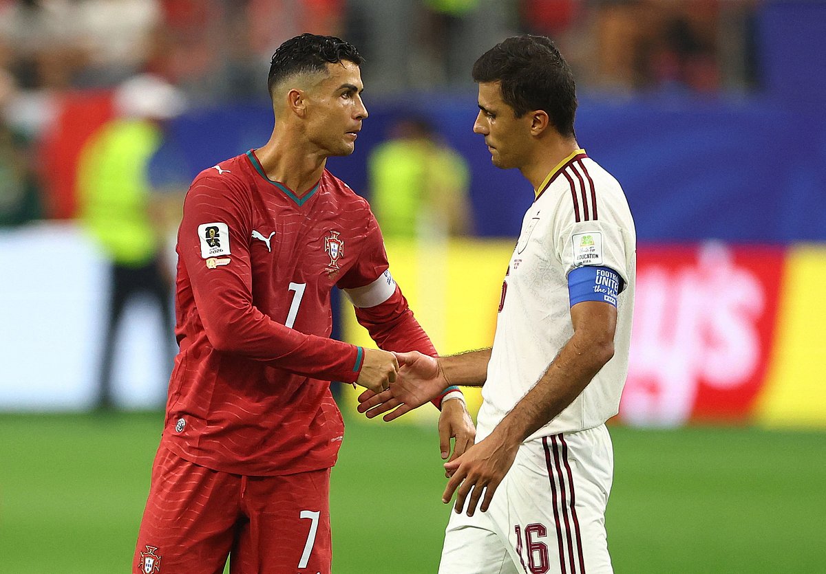 SOCCER-WORLDCUP-POR-ESP/