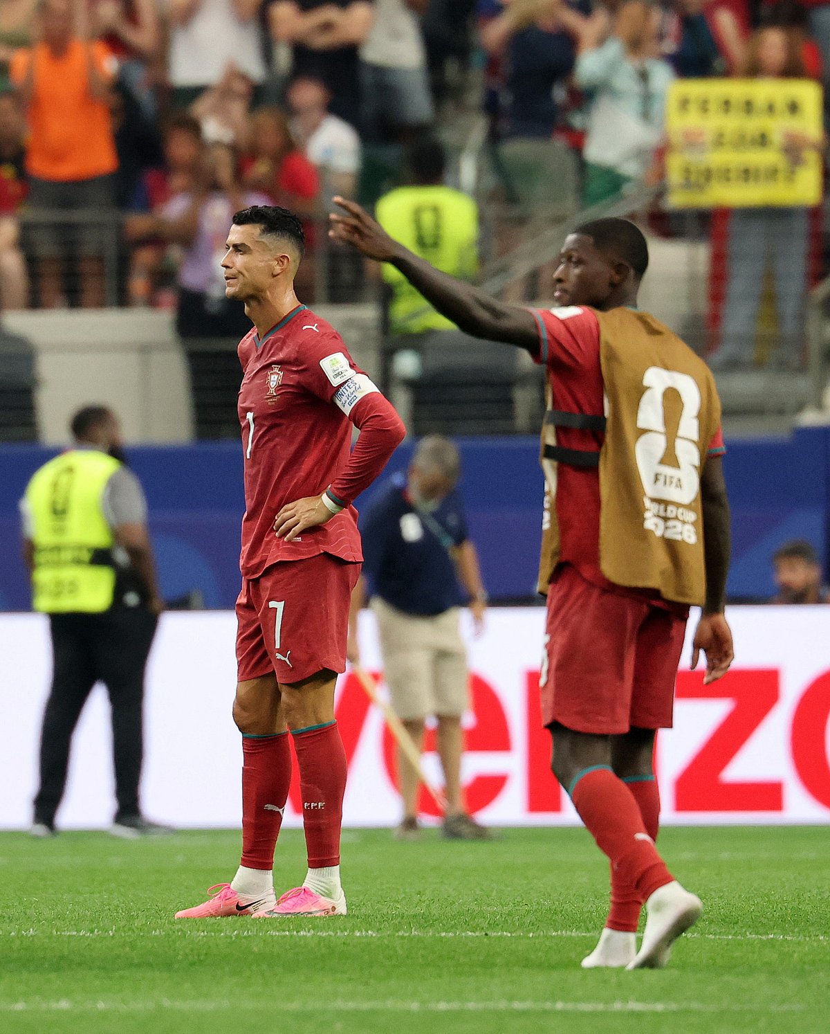 SOCCER-WORLDCUP-POR-ESP/