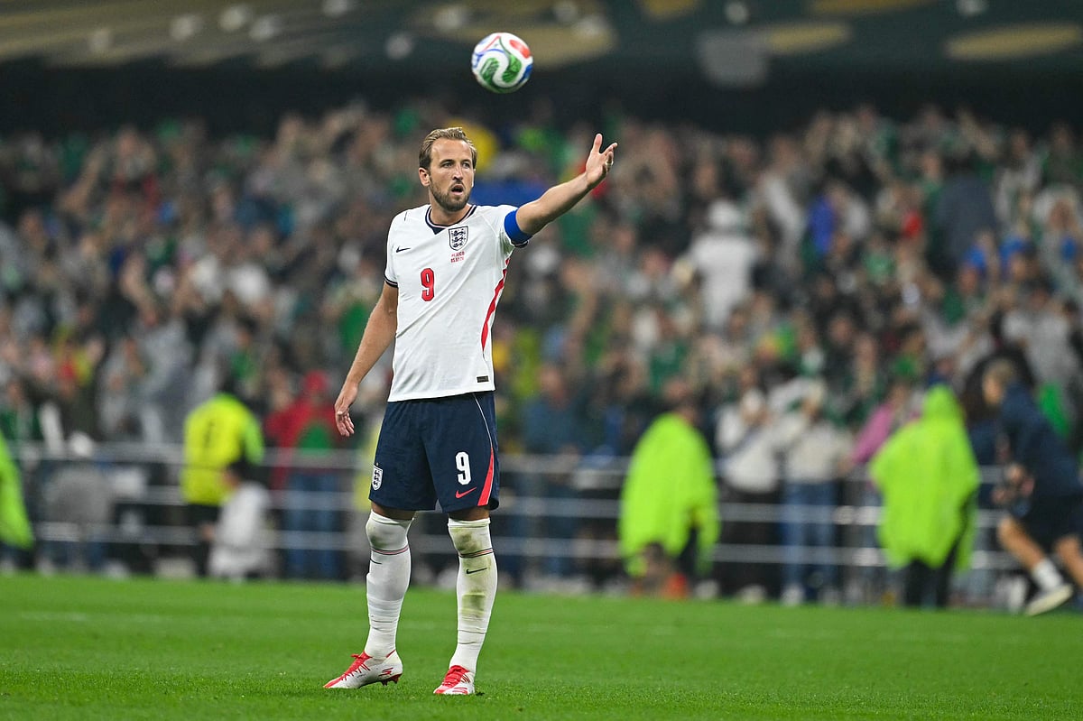 Bellingham powers 10-man England past Mexico, into World Cup quarters