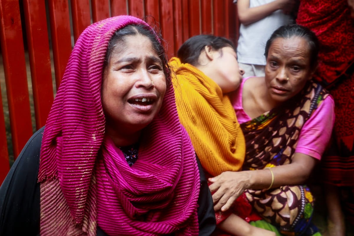 Relatives of Samia Islam are mourning. On 8 July, 2026 afternoon in the Chattogram's Chashma Hill area. 