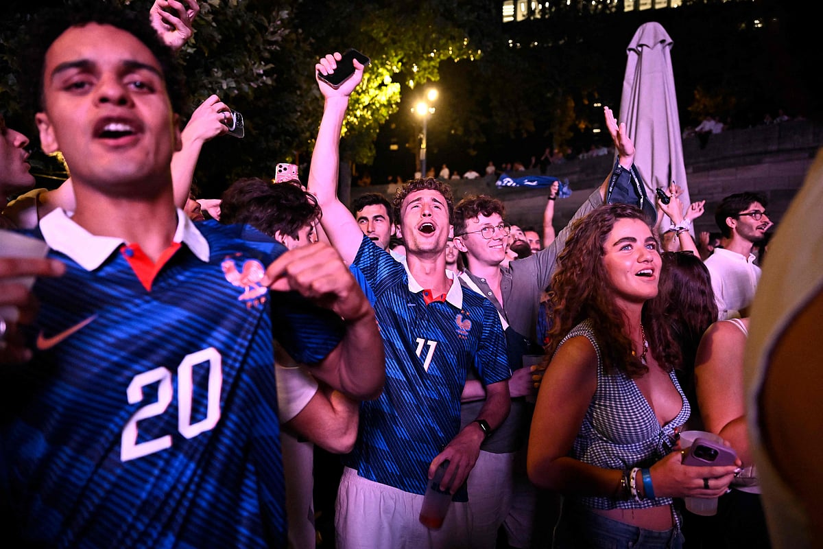 FRANCE-FBL-WC-2026-FANS