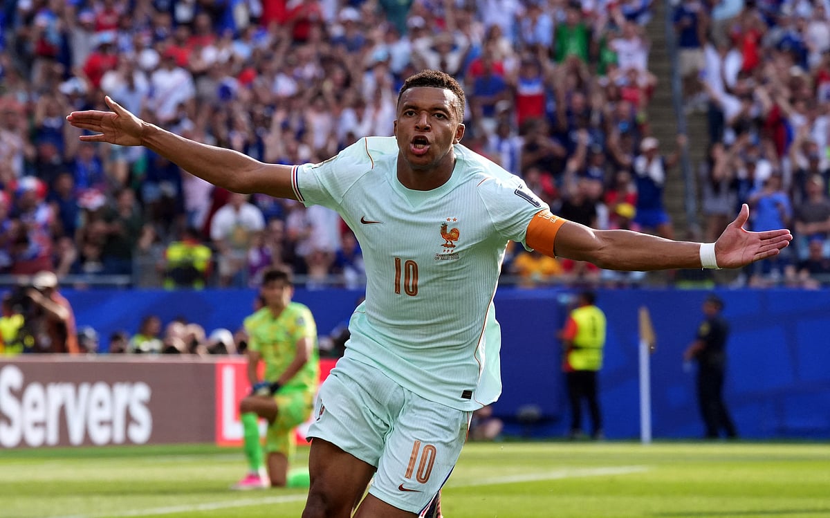 SOCCER-WORLDCUP-FRA-MAR/
