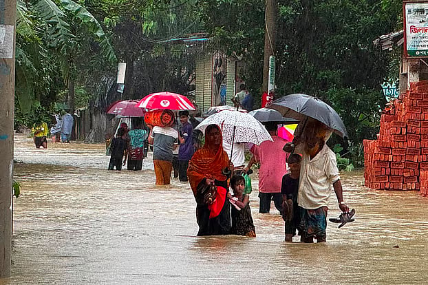 The Jiddabazar–Kakara road in Chakaria upazila of Cox's Bazar has gone under floodwaters. The photo was taken at around 4:30 pm today.