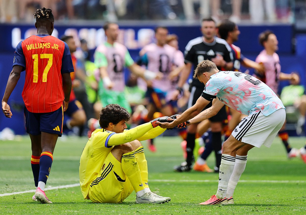 SOCCER-WORLDCUP-ESP-BEL/