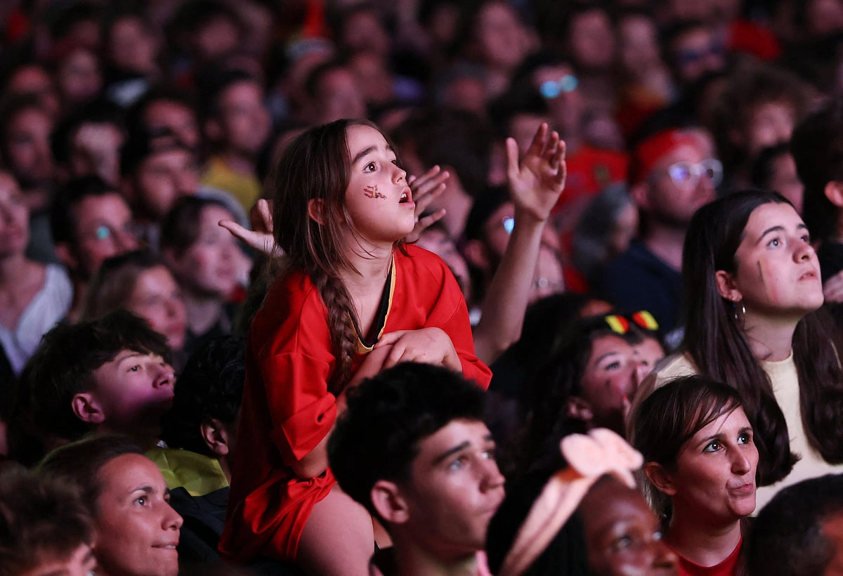 SOCCER-WORLDCUP-ESP-BEL/FANS-BRUSSELS