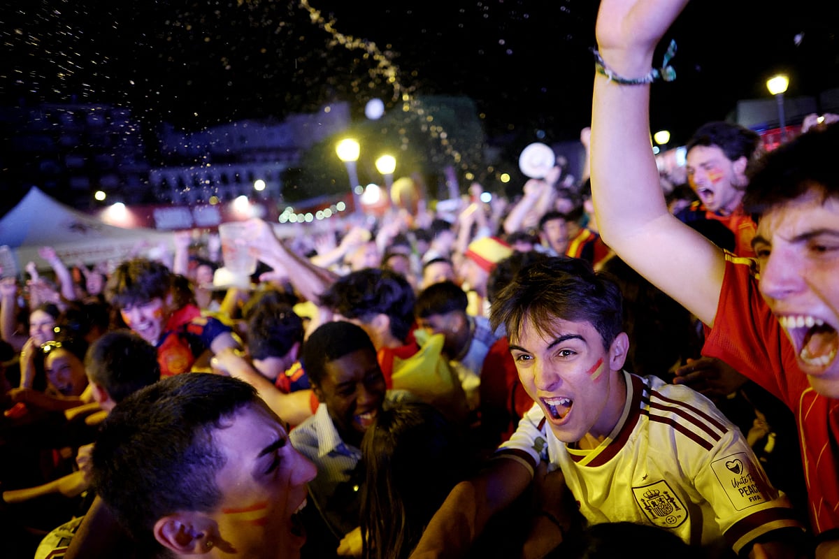 SOCCER-WORLDCUP-ESP-BEL/FANS-MADRID