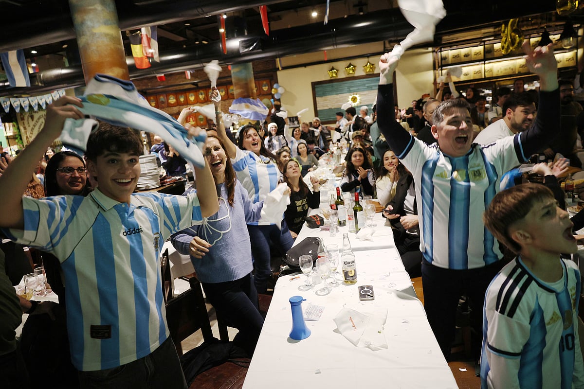 SOCCER-WORLDCUP-ARG-SWI/FANS-BUENOSAIRES