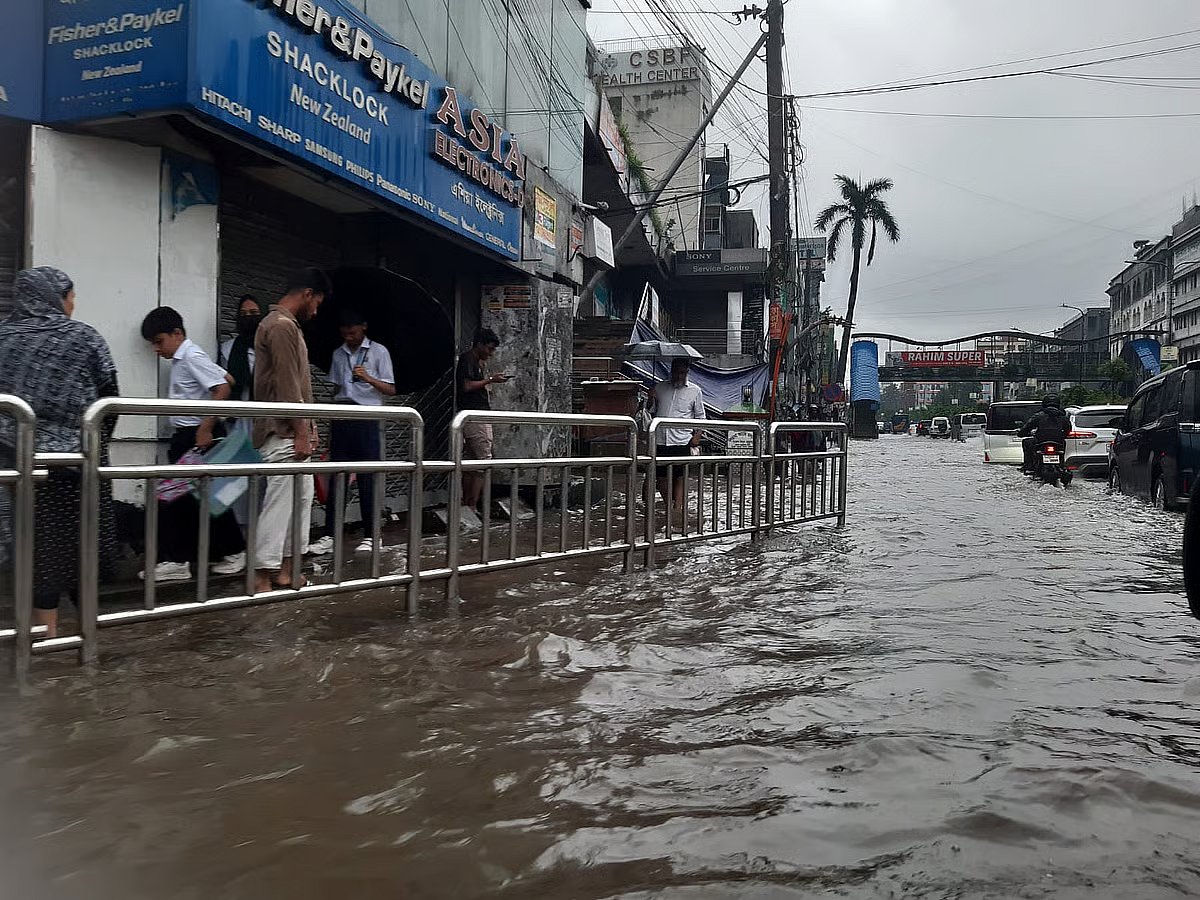 Waterlogging at Bijoy Sarani intersection in the capital on Sunday morning. The photo was taken at around 7:30 am on 12 July 2026.
