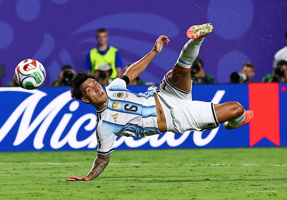 SOCCER-WORLDCUP-ARG-SWI/