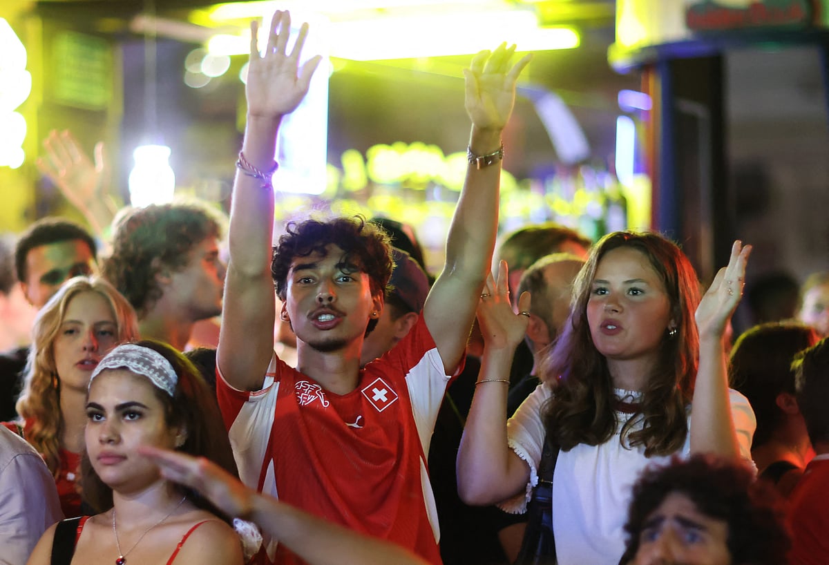 SOCCER-WORLDCUP-ARG-SWI/FANS-GENEVA