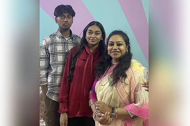 Tania Tahmina, her son Tajbik, and daughter Sadaf, who were killed in a road accident in Saudi Arabia.