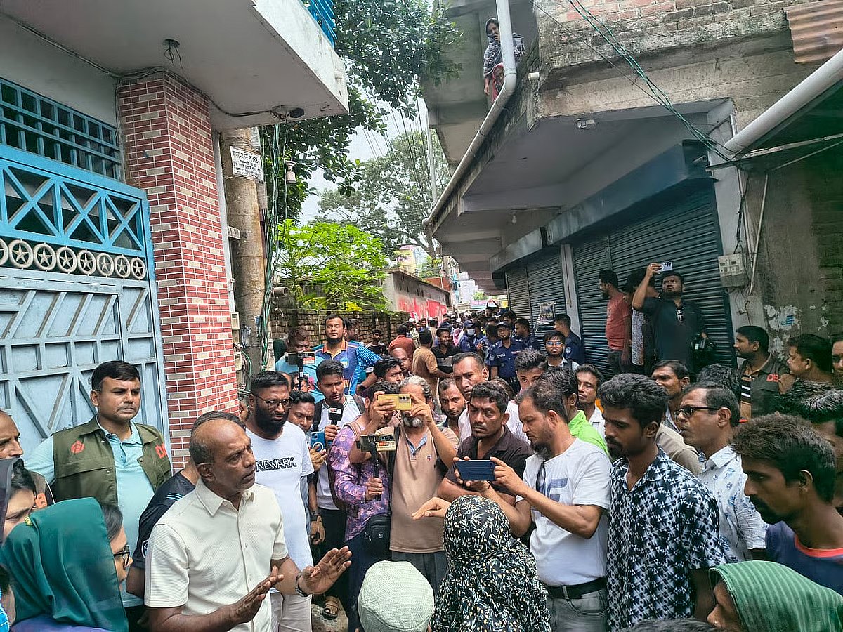 Local residents attacked and vendalised house of Jashore-4 MP Golam Rasul on 28 July
