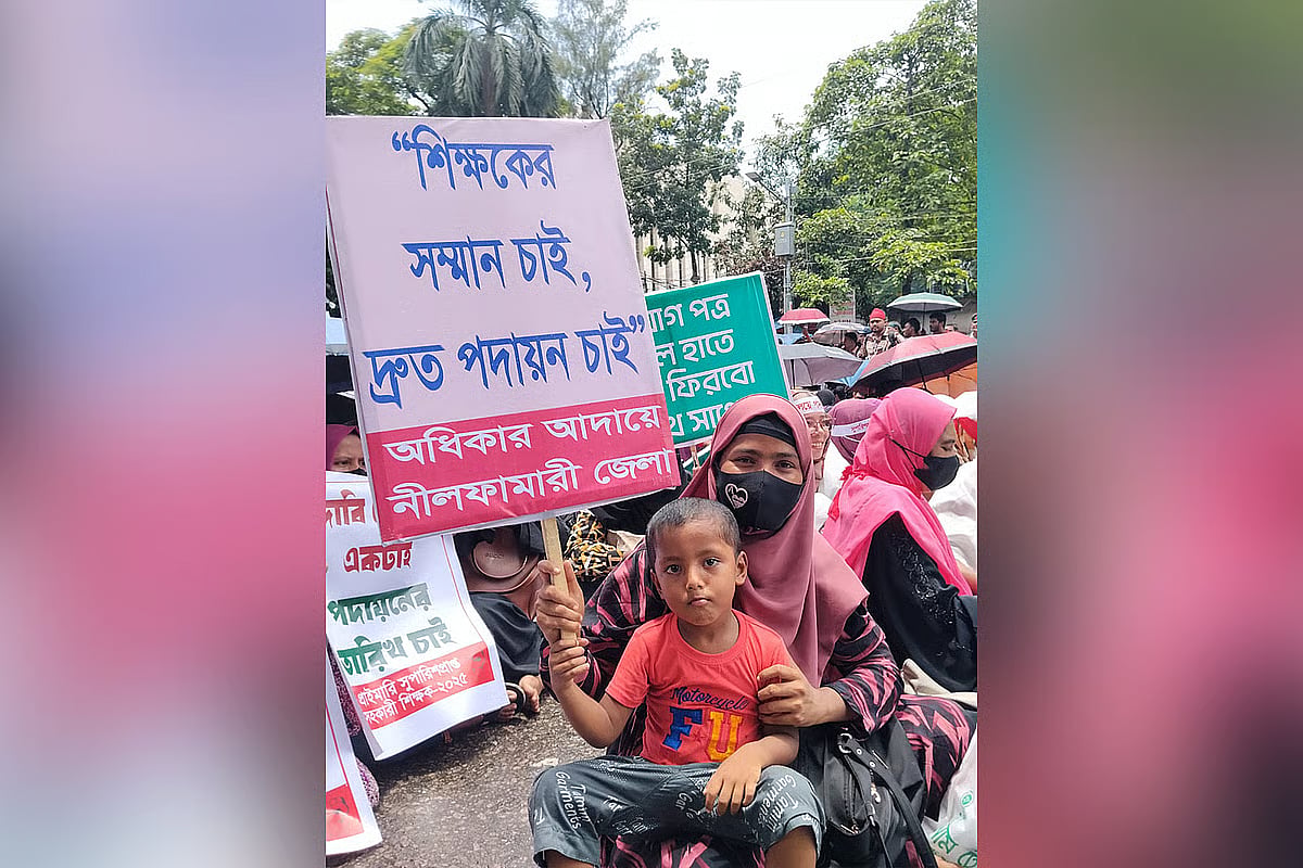 Rokeya Begum has travelled from Chandina in Cumilla with her four-year-old son, Raiyan.