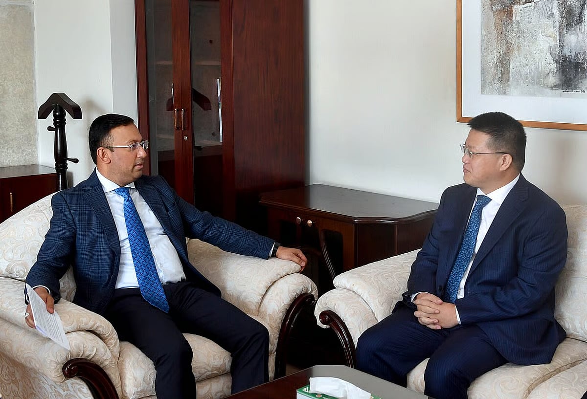 Chinese Ambassador to Bangladesh Yao Wen pays a courtesy call on State Minister for Foreign Affairs Humaiun Kobir at the Ministry of Foreign Affairs on 30 August 2026