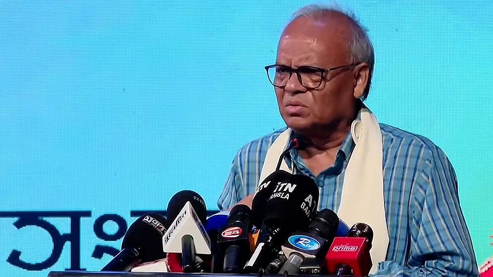 BNP Acting Secretary General and Political Adviser to the Prime Minister Tarique Rahman, Ruhul Kabir Rizvi speaks as the chief guest at the induction ceremony of the newly elected executive committee of the Bangladesh Dance Artistes Association, held at the Jatiya Natyashala Auditorium (national theatre hall) of Shilpakala Academy in Dhaka on 4 September 2026