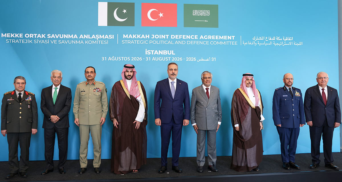 Turkey's Foreign Minister Hakan Fidan, Pakistan's Deputy Prime Minister and Foreign Minister Mohammad Ishaq Dar, Saudi Arabia's Foreign Minister Prince Faisal bin Farhan Al Saud, Turkey's Defence Minister Yasar Guler, Turkish Chief of General Staff General Selcuk Bayraktaroglu, Pakistan's Chief of Defence Forces and Chief of Army Staff Field Marshal Asim Munir, Pakistan's Defence Minister Khawaja Muhammad Asif, Saudi Arabia's Defence Minister Prince Khalid bin Salman, and Saudi Arabia's Chief of General Staff General Fayyadh bin Hamed Al-Ruwaili pose before the first committee meeting under the joint defence accord, the "Mecca Joint Defence Agreement", in Istanbul, Turkey, 31 August, 2026. 