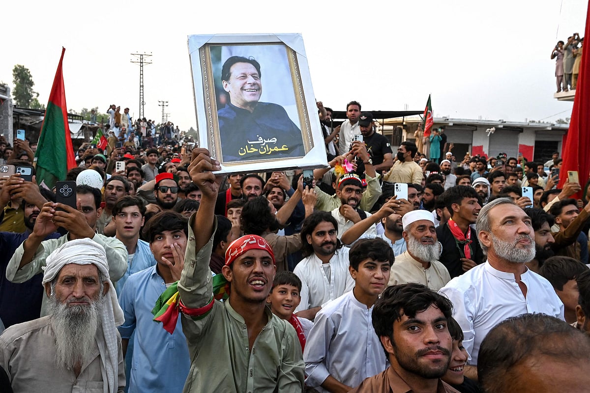 TOPSHOT-PAKISTAN-POLITICS-PROTEST-UNREST