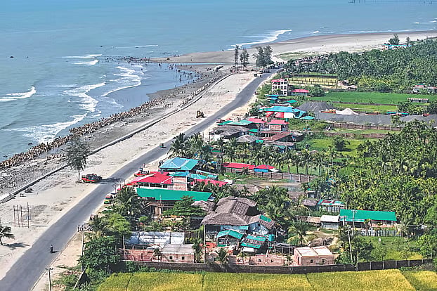 Illegal hotels and cottages have been built in ecologically critical areas. Patwar Tek area along Marine Drive in Cox’s Bazar, 18 October.